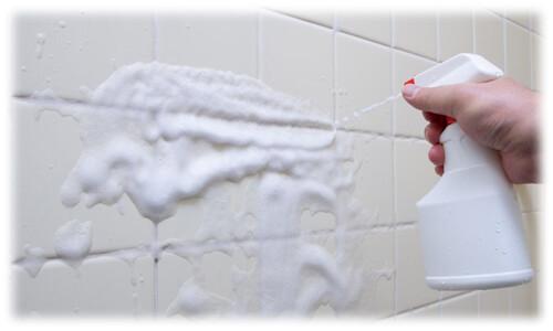カビキラー・カビハイターは用途通り浴室などの水で洗い流せる場所に使う